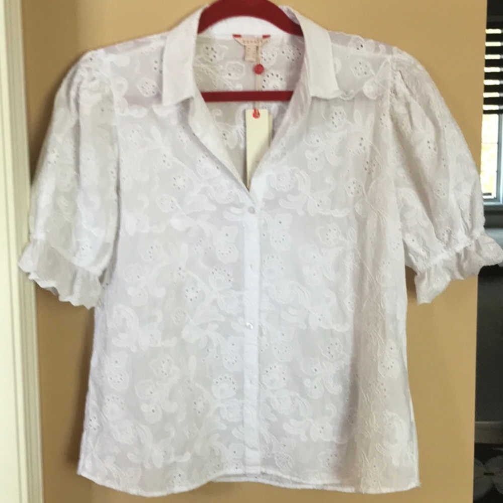 Esprit White Eyelet Short Sleeve Button-Up Blouse